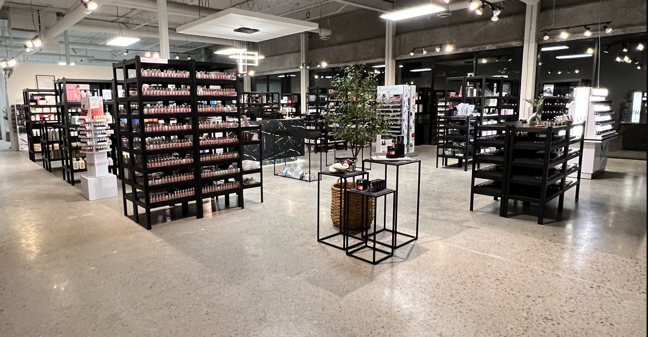 store-logo
